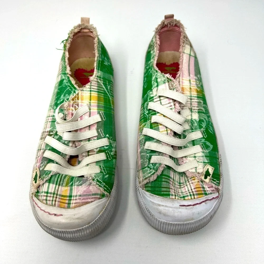 Rocketdog Green Color Sneakers In Preowned Condition In Misses’s Size 4